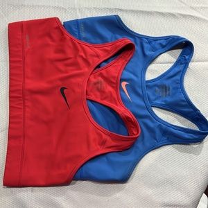 2/12 Nike Sports Bra Blue and Salmon Size Large